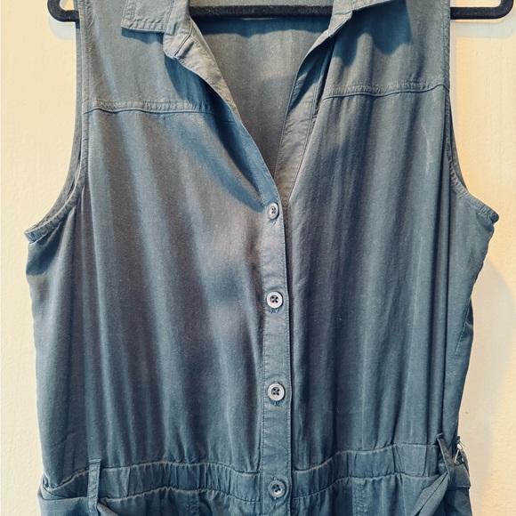 NWOT Cloth & Stone Blue Sleeveless Jumpsuit with V-Neckline - Picture 3 of 5